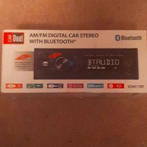 Bluetooth radio (car)